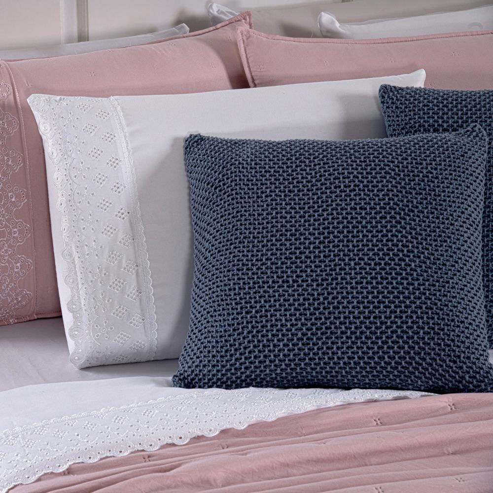 [10 PIEZAS] Juego de cama Serena percal 300 hilos bordado inglés + Set de Toallas Premium de Regalo (Copy)