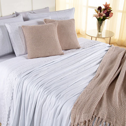 [10 PIEZAS] Juego de cama Serena percal 300 hilos bordado inglés + Set de Toallas Premium de Regalo (Copy)